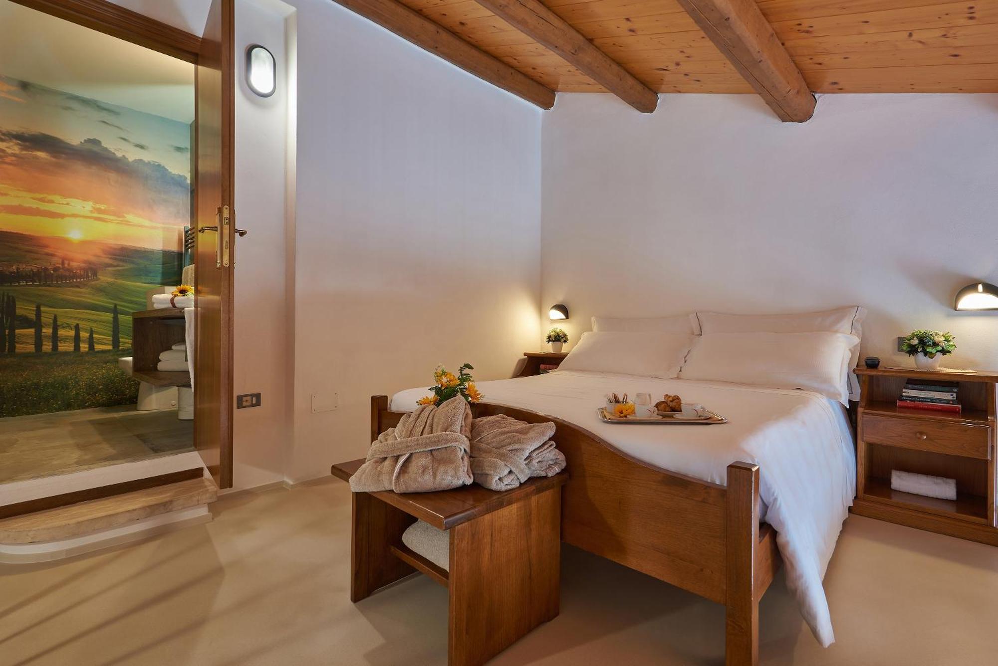 Casanova - Panoramic Rooms And Suites Сан-Куйрико-д'Орча Экстерьер фото
