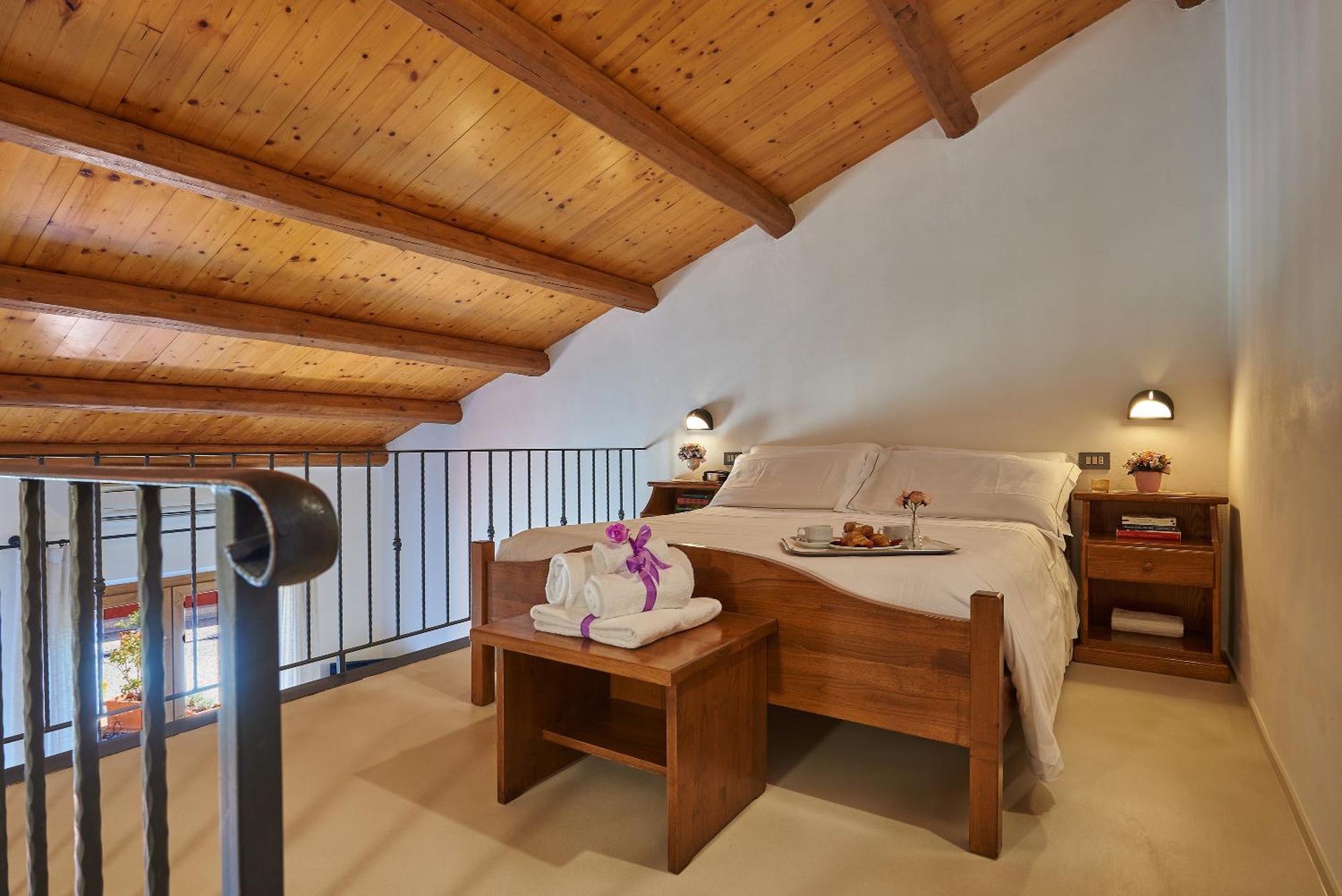 Casanova - Panoramic Rooms And Suites Сан-Куйрико-д'Орча Экстерьер фото