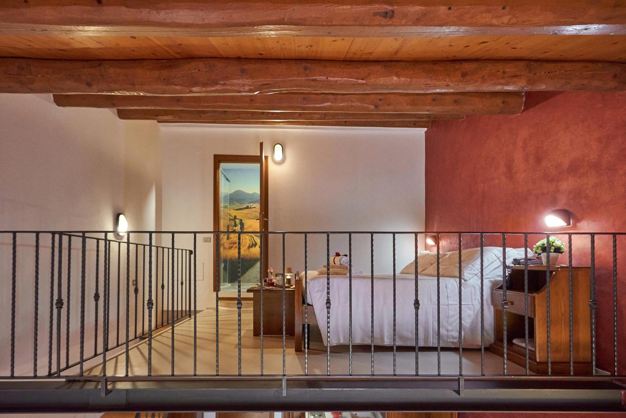 Casanova - Panoramic Rooms And Suites Сан-Куйрико-д'Орча Экстерьер фото